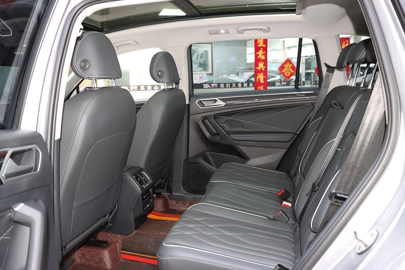 大众 途观L 2023款 330TSI 自动两驱智享版