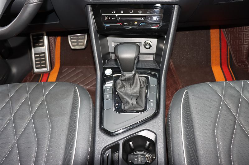 大众 途观L 2023款 330TSI 自动两驱智享版