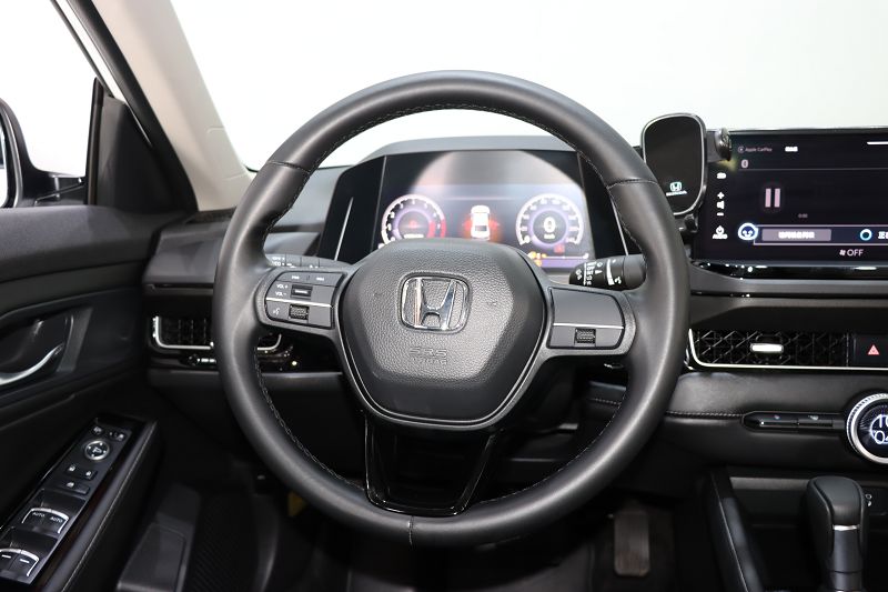 本田 英仕派 2023款 260TURBO 典雅版