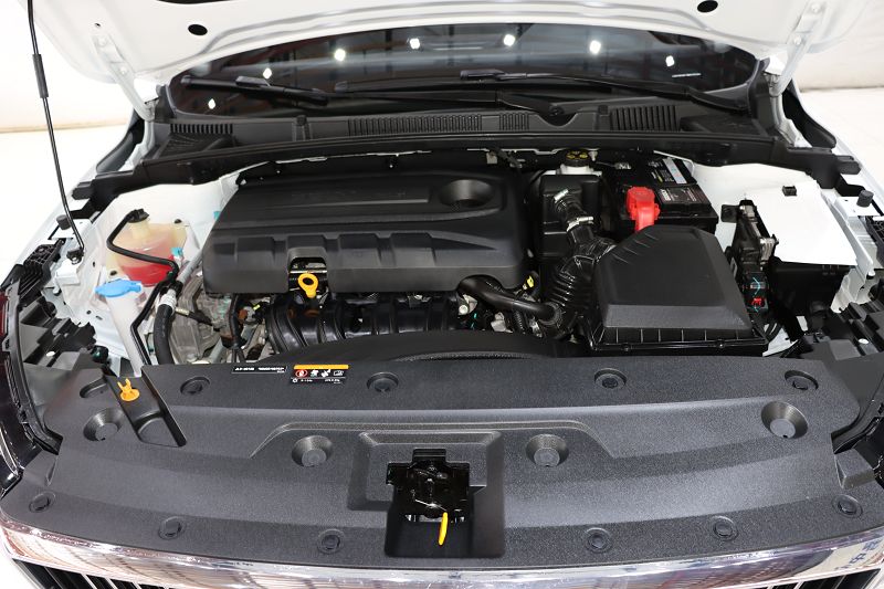 吉利汽车 帝豪 2022款 第4代 1.5L CVT精英型