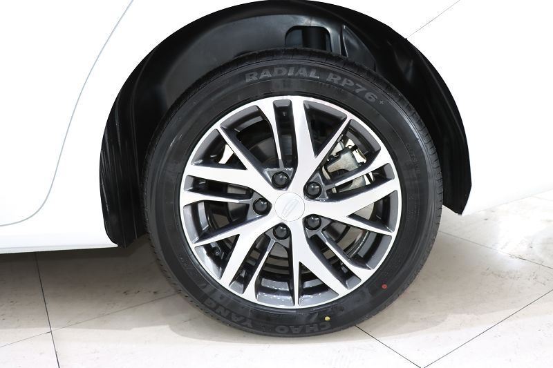 吉利汽车 帝豪 2022款 第4代 1.5L CVT精英型