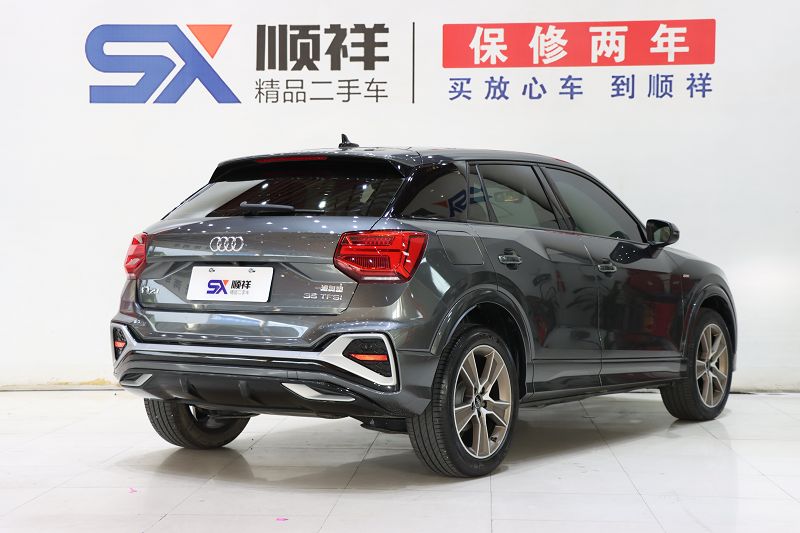 奥迪Q2L 2022款 35 TFSI 时尚动感型 国VI