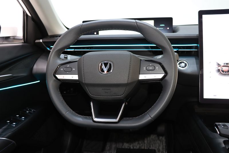 长安 逸动 2024款 1.5T GDI自动 旗舰型