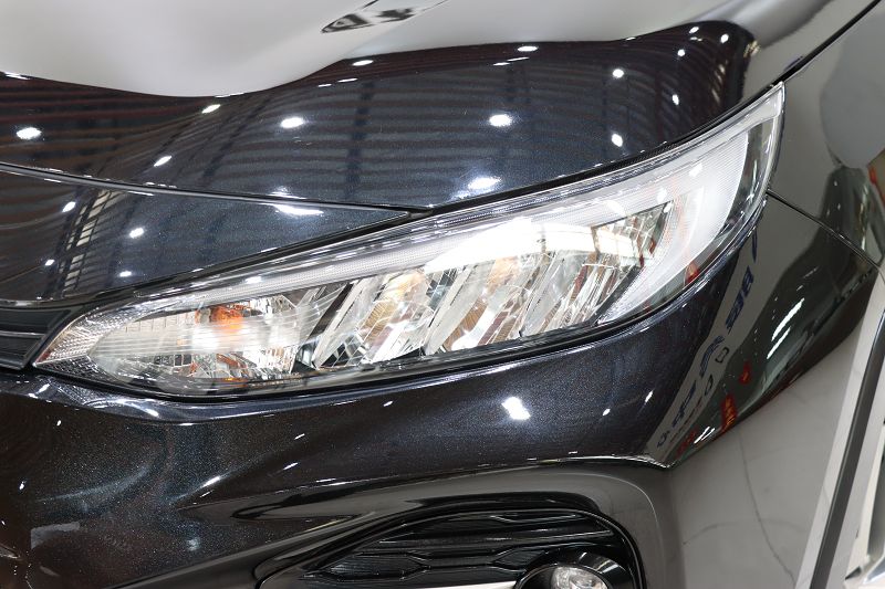 丰田 威兰达 2022款 2.0L CVT两驱豪华版