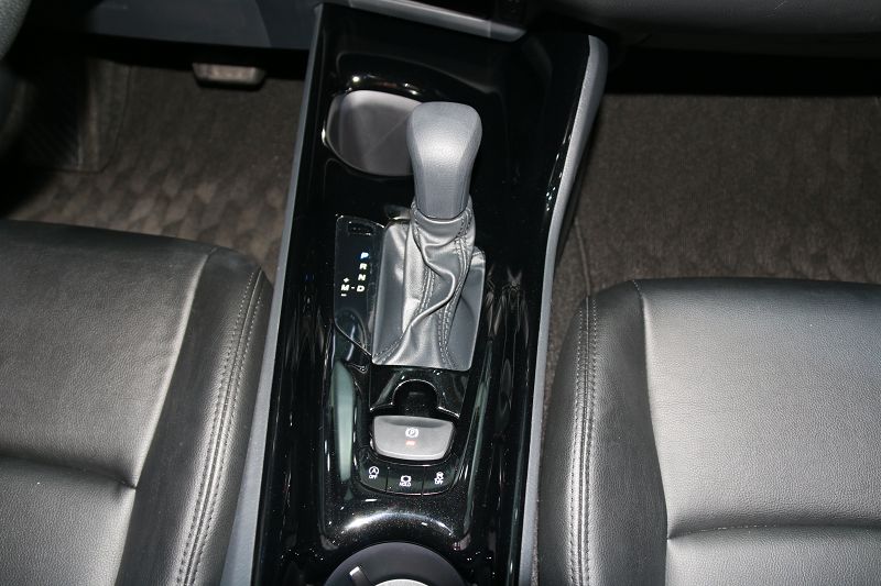 丰田 奕泽IZOA 2020款 2.0L 奕享版