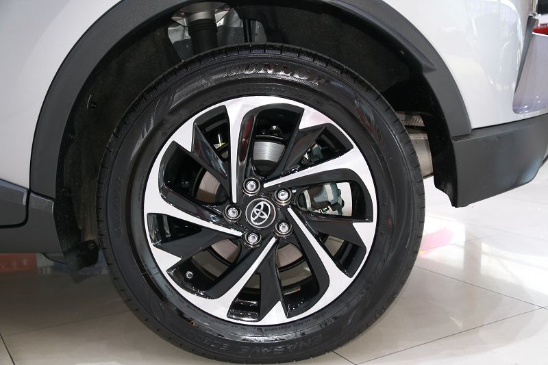 丰田 奕泽IZOA 2020款 2.0L 奕享版