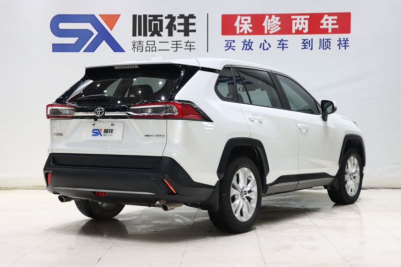 丰田 威兰达 2022款 2.0L CVT两驱都市版