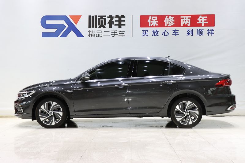 大众 宝来 2023款 300TSI DSG尊行版