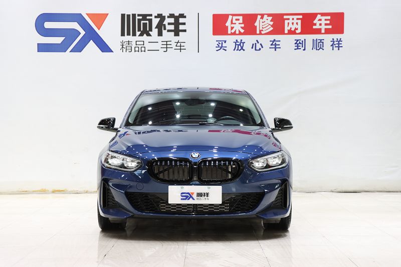 宝马1系 2021款 改款 125i M运动曜夜版