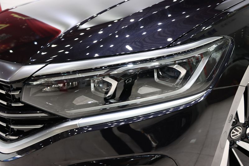 大众 帕萨特 2022款 380TSI 豪华版