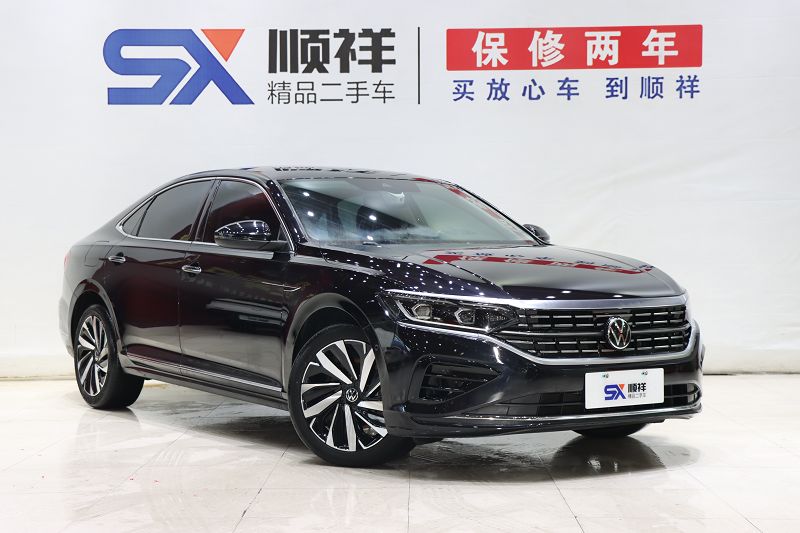 大众 帕萨特 2022款 380TSI 豪华版