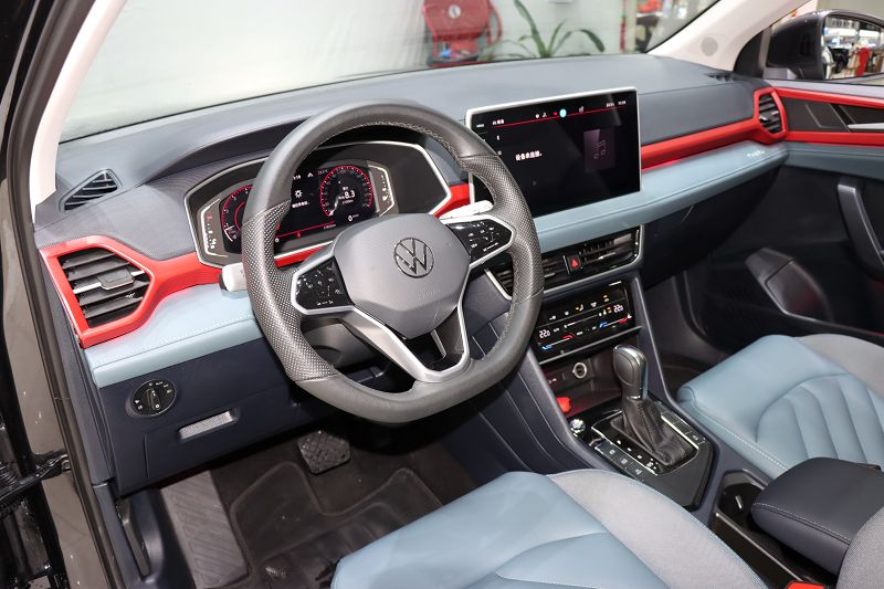 大众 途岳 2023款 300TSI 两驱满月版
