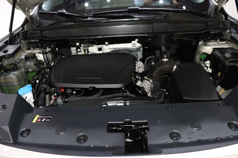哈弗枭龙MAX 2023款 1.5L Hi4 105 四驱领航版