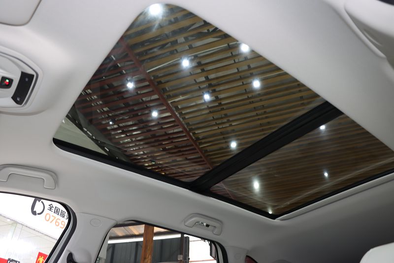 哈弗枭龙MAX 2023款 1.5L Hi4 105 四驱领航版
