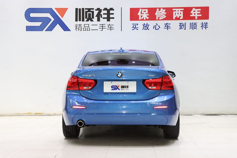宝马1系 2019款 118i 时尚型