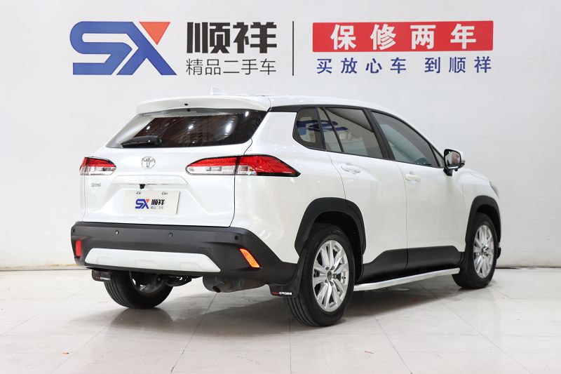 丰田 卡罗拉锐放 2022款 2.0L 先锋版