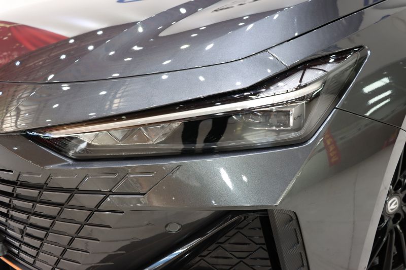 长安UNI-V 2022款 1.5T 运动版