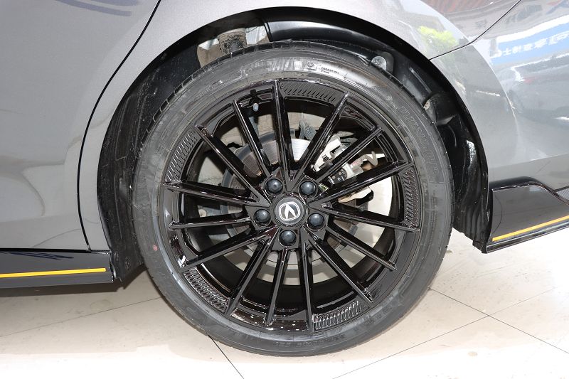 长安UNI-V 2022款 1.5T 运动版