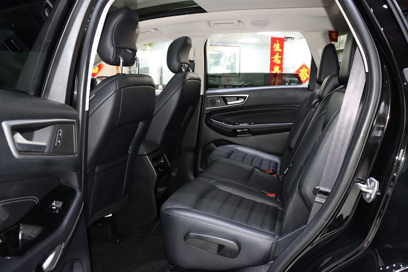 福特 锐界 2020款 EcoBoost 245 两驱豪锐型 7座 国VI