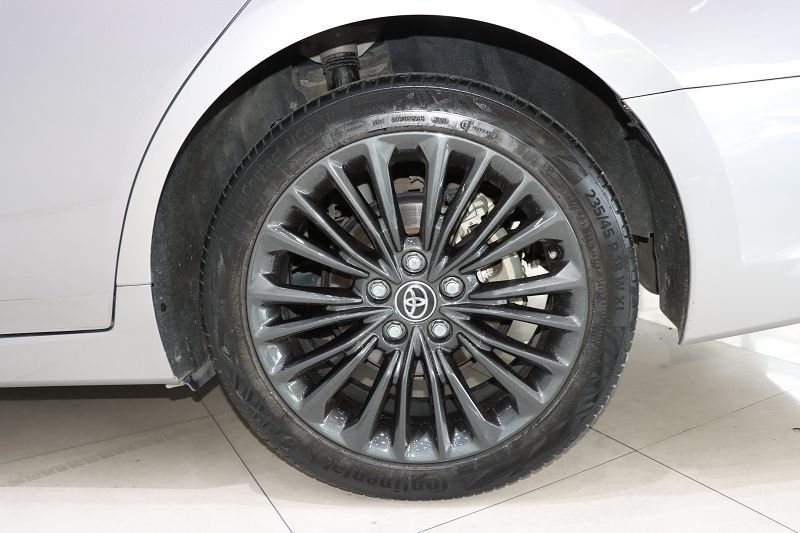 丰田 亚洲龙 2019款 2.5L Touring尊贵版 国VI