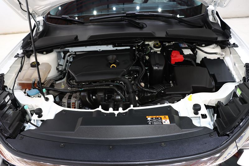福特福特 福睿斯 2021款 1.5L 自动钻石版
