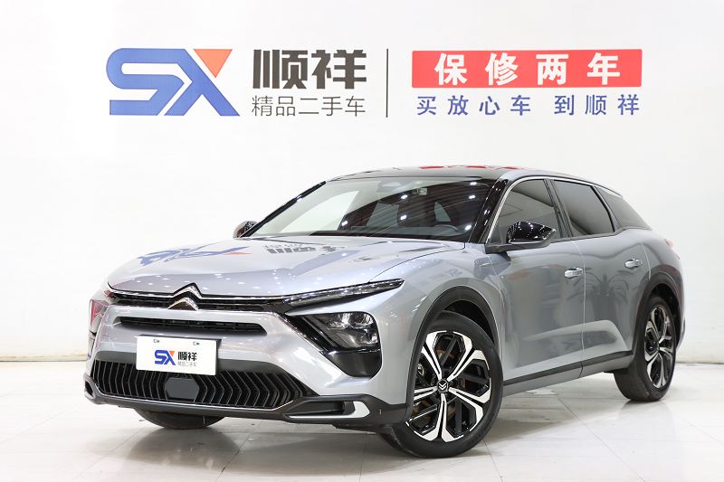雪铁龙 凡尔赛 C5X 2022款 1.6T 势不凡 虎年开门红版