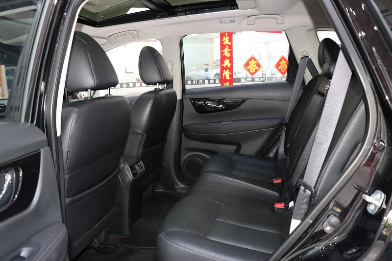 日产 奇骏 2021款 2.0L XL Premium CVT 2WD智联尊享版 国VI