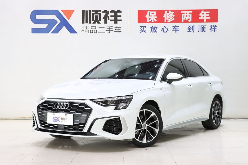 奥迪A3 2021款 A3L Limousine 35 TFSI 进取运动型