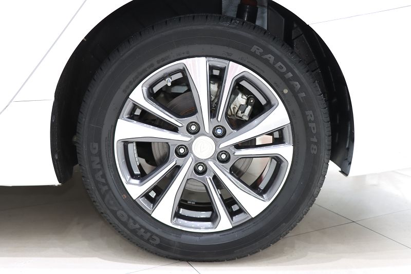 长安 逸动 2021款 PLUS 蓝鲸NE 1.4T GDI DCT尊贵型 国VI