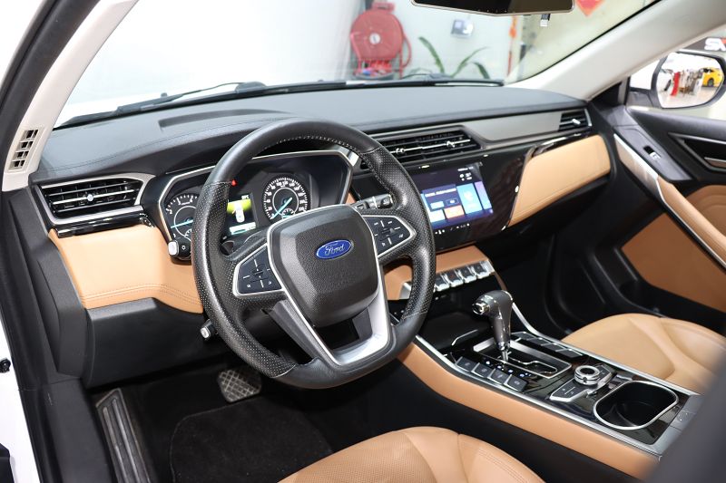 福特 领界 2019款 EcoBoost 145 CVT铂领型