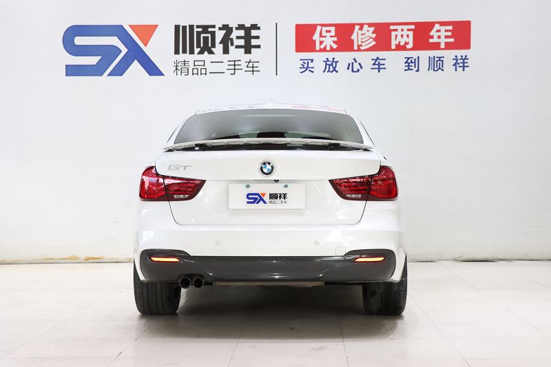 宝马3系GT 2019款 320i M运动曜夜版