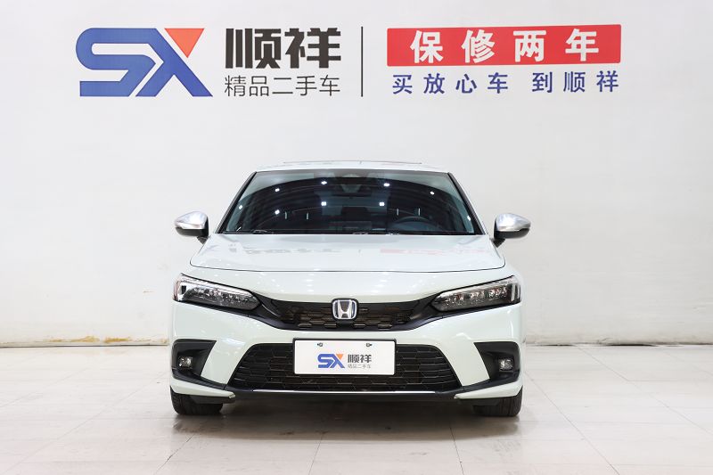 本田 思域 2023款 HATCHBACK 2.0L eHEV 极曜版