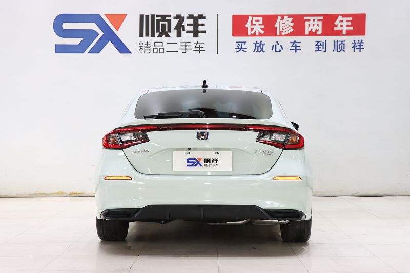 本田 思域 2023款 HATCHBACK 2.0L eHEV 极曜版