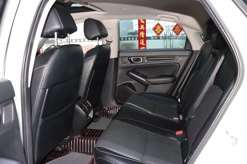 本田 思域 2023款 HATCHBACK 2.0L eHEV 极曜版