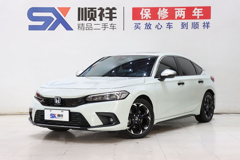 本田 思域 2023款 HATCHBACK 2.0L eHEV 极曜版