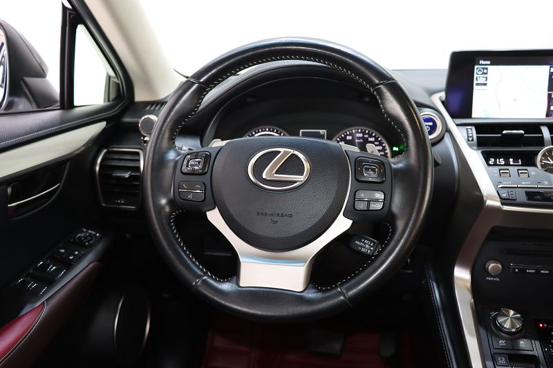 雷克萨斯NX 2018款 300h 前驱 锋尚版 国V