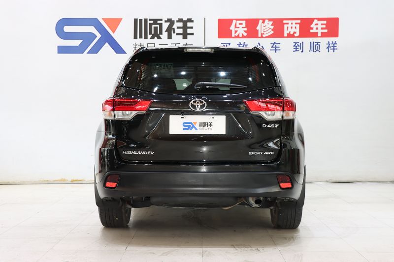 丰田 汉兰达 2018款 2.0T 四驱尊贵版 7座 国VI