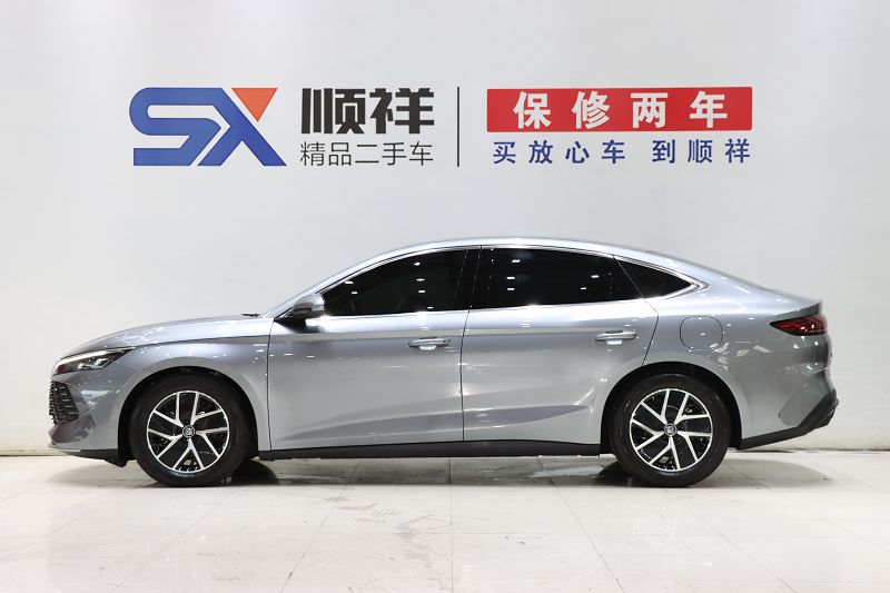 比亚迪 秦L 2024款 DM-i 80KM超越型