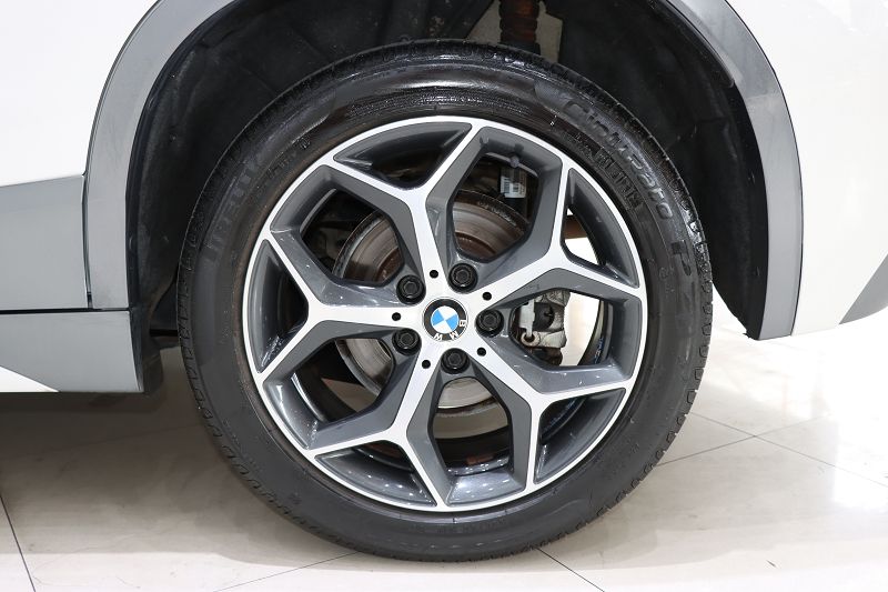 宝马X2(进口) 2019款 X2 sDrive20i M越野套装 国VI