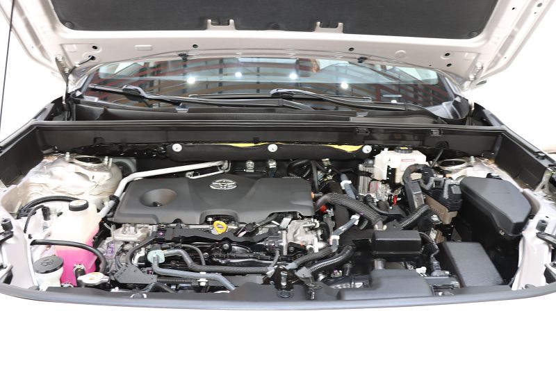 丰田 威兰达 2022款 双擎 2.5L E-CVT两驱豪华版