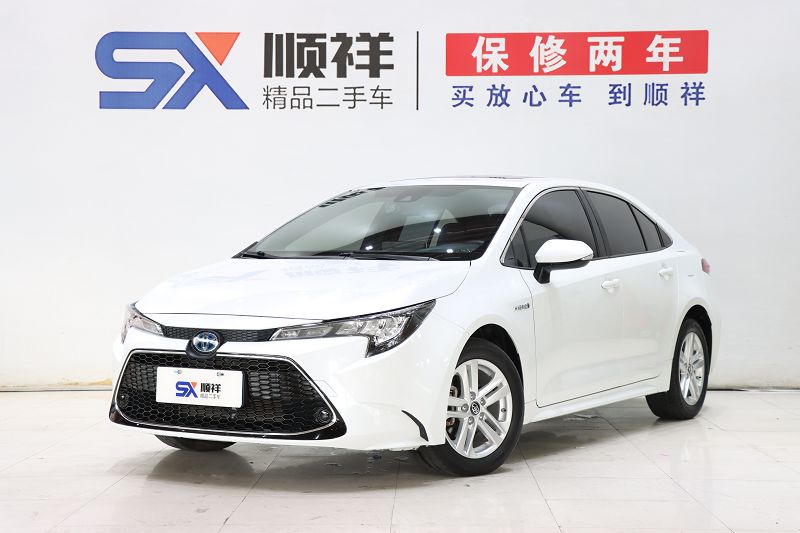 丰田 雷凌 2022款 双擎 1.8H E-CVT豪华版