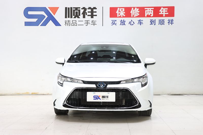 丰田 雷凌 2022款 双擎 1.8H E-CVT豪华版