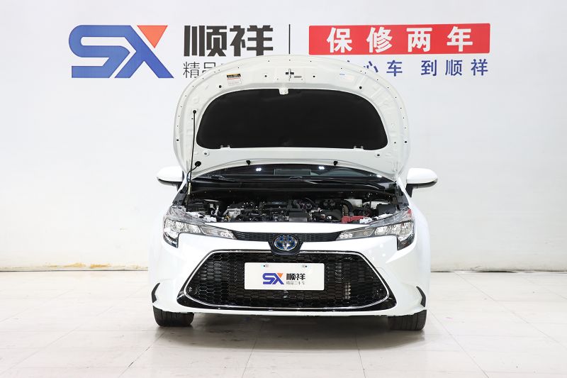 丰田 雷凌 2022款 双擎 1.8H E-CVT豪华版