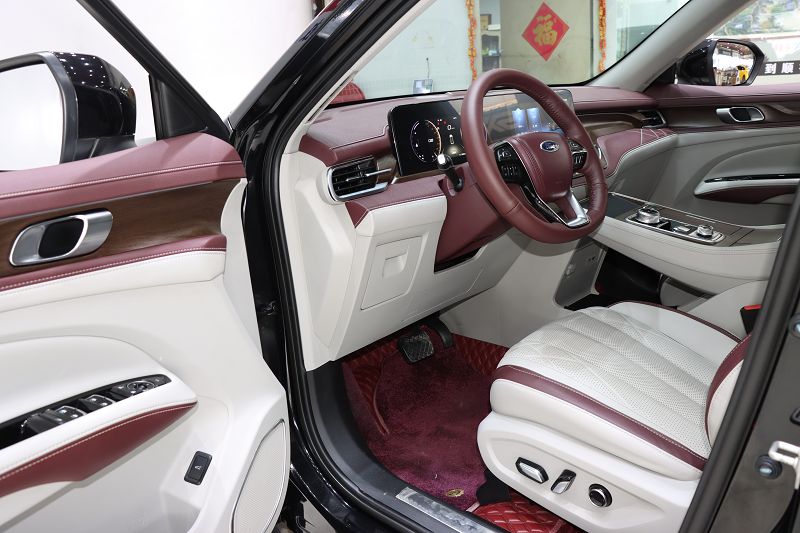 福特 领裕 2021款 EcoBoost 225 尊领型 7座2/2/3