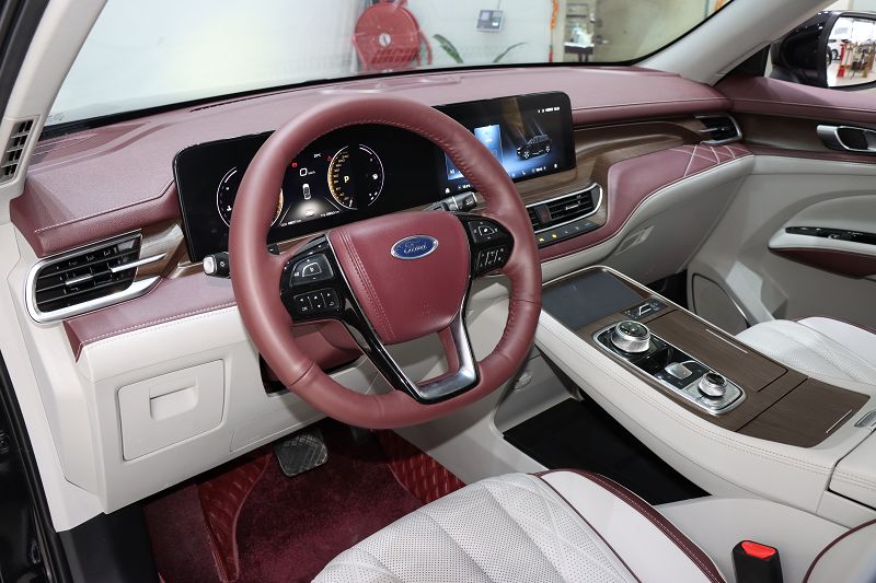福特 领裕 2021款 EcoBoost 225 尊领型 7座2/2/3