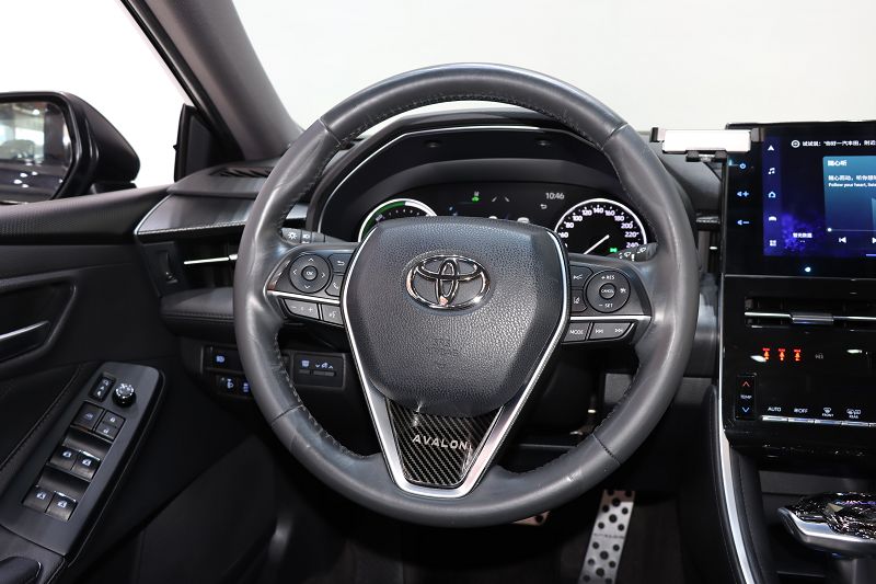 丰田 亚洲龙 2022款 双擎 2.5L 豪华版