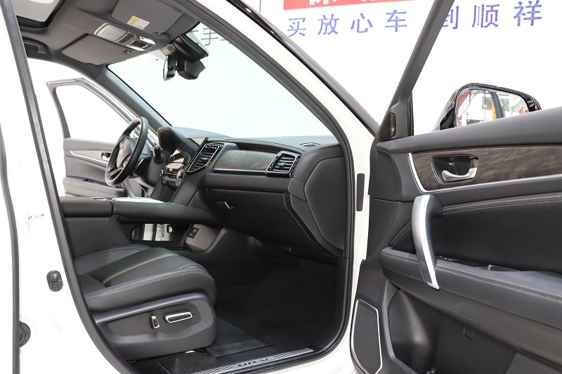 本田UR-V 2020款 370TURBO 四驱尊耀版