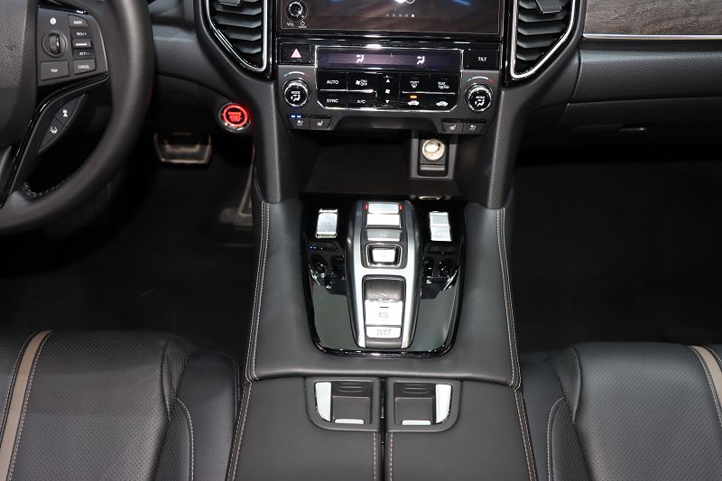 本田UR-V 2020款 370TURBO 四驱尊耀版
