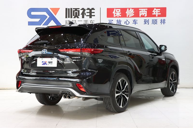 丰田 皇冠陆放 2021款 2.5L HEV四驱尊贵版