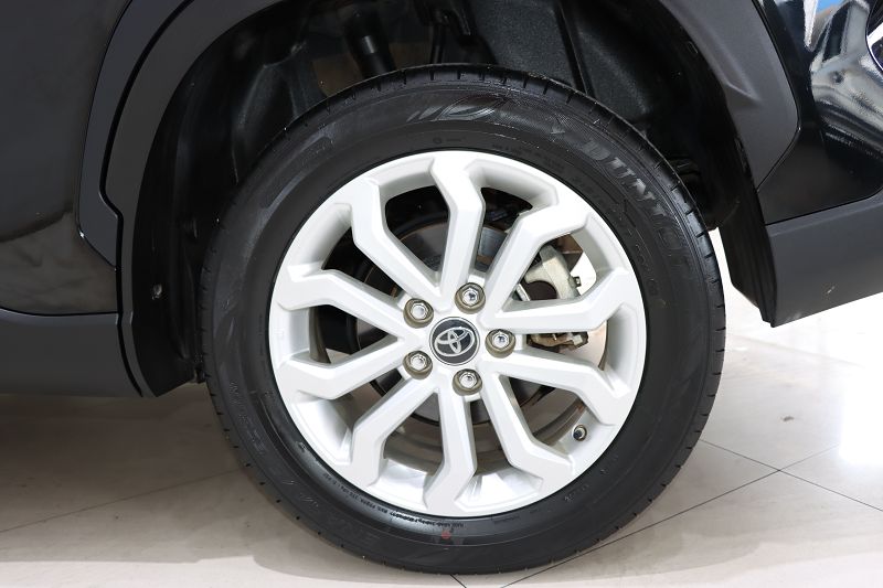 丰田 锋兰达 2023款 2.0L CVT精英版